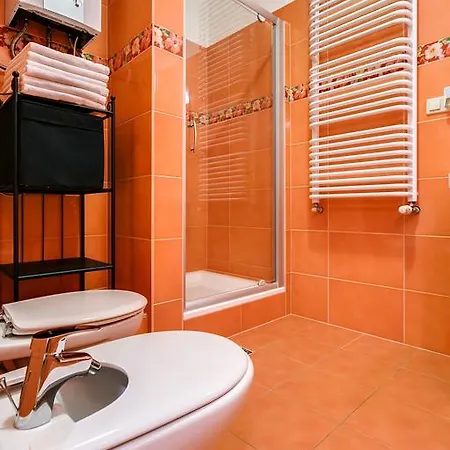 Apartament On Urzednicza Street *