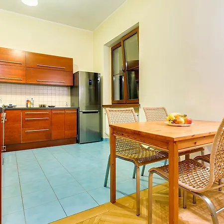 Apartament On Urzednicza Street *