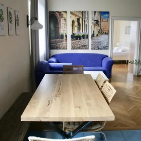 Apartment Apartament On Urzednicza Street